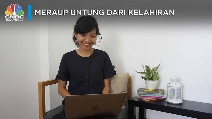 Bisnis fotografi persalinan bisa dibilang masih tak banyak digandrungi. Namun kini seiring banyaknya jepretan yang bertebaran di lini masa hal itu kian populer.
