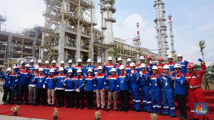 Kilang Cilacap merupakan kilang minyak terbesar di Indonesia dengan kapasitas mencapai 348 ribu barel/hari atau 33,4% dari total kapasitas kilang nasional.