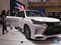 Kebal Corona! Mobil Mewah Laris Manis Saat Pandemi