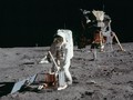 'Oleh-oleh' Batuan Bulan di Misi Apollo 11 untuk Bumi