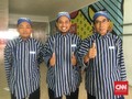 Hakim Garis Indonesia Open Pakai Busana Adat Jawa Tengah