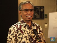 Bos OJK: Bak Rentenir, Fintech Ilegal Sulit Diperangi