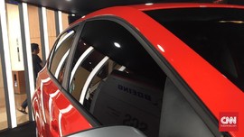 Kaca Film Mobil Makin Hitam Belum Tentu Bikin Adem