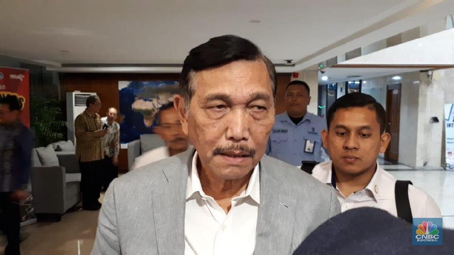 Menurut Menko Luhut, larangan ekspor nikel bisa picu hilirisasi yang menggenjot nilai tambah ekspor RI menjadi US$ 12 miliar atau setara Rp 170 triliun