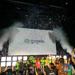 Direstui Mahathir, Gojek Jadi 'Juru Selamat' Malaysia?