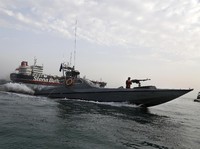 Laut Merah Minggir, Iran Ngamuk Sita Kapal Minyak AS di Dekat Hormuz