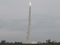 China Sukses Luncurkan Roket Pembawa Satelit Komersial