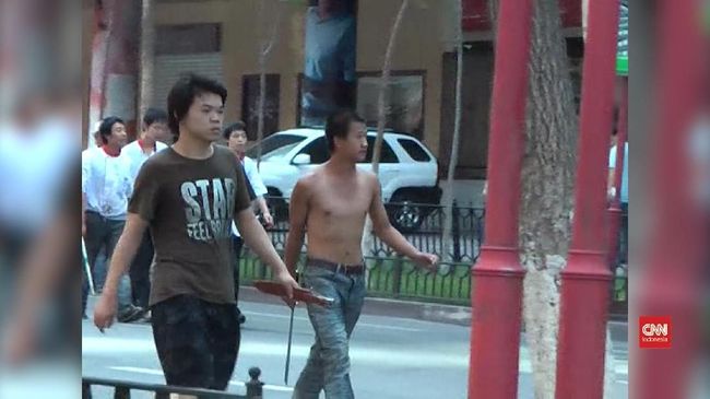 Video Satu Dekade Konflik Suku Uighur Dan Han