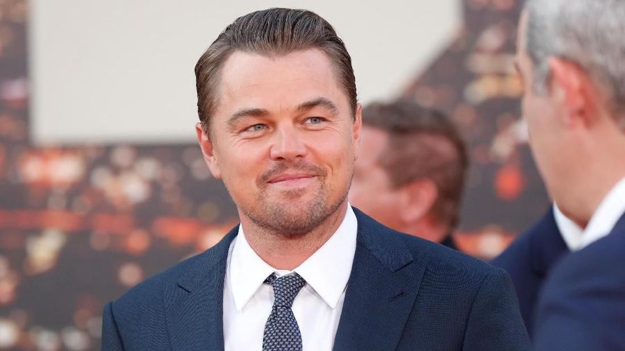 Melalui unggahan di Instagram pribadinya, pemeran Jack dalam film Titanic ini menyoroti sampah plastik dari rumah tangga.
