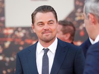 Leonardo Dicaprio Galang  US$5 Juta Untuk Kebakaran Amazon