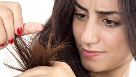 Tips Merawat Rambut Tanpa Harus ke Salon