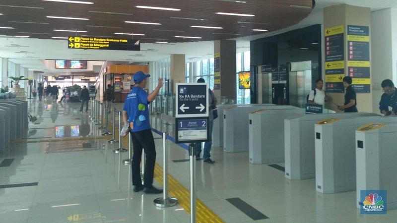 KA Bandara Soetta sudah beroperasi untuk umum sejak 26 Desember 2017 atau lebih dari 1,5 tahun, namun kondisinya sepi.