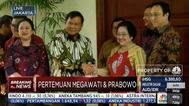 Prabowo Subianto tiba di kediaman Ketua Umum Partai Demokrasi Indonesia Perjuangan Megawati Soekarnoputri di bilangan Teuku Umar