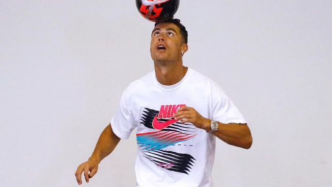 Rumah Mewah Ronaldo Satu Kawasan dengan McGregor