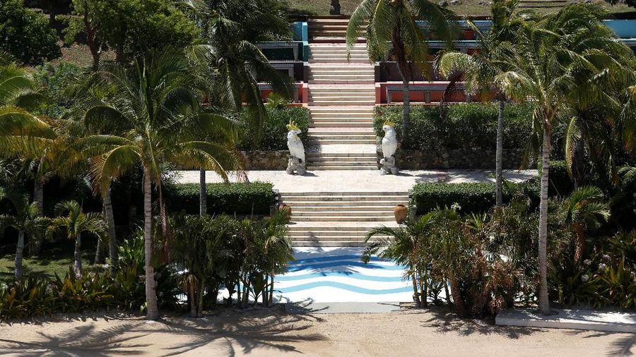 Pulau di dekat Kepulauan Virgin milik Jeffrey Epstein seharga $25 juta ini diduga jadi sarang si pemilik lakukan kejahatan seks untuk perempuan di bawah umur. 