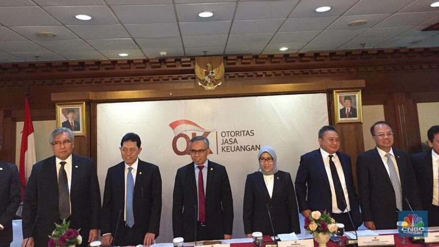OJK tidak bersedia memberi penjelasan atas penyehatan PT Asuransi Jiwasraya (Persero), AJB Bumiputera dan PT Bank Muamalat Indonesia Tbk.