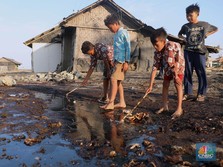 Tumpahan Minyak Pertamina di Karawang Capai 3000 Barel Sehari