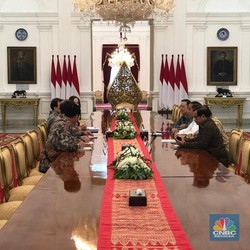 Hyundai Investasi Mobil Listrik, Jokowi Terbang ke Korsel