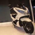 Intip PCX Listrik Astra-Gojek yang akan Mengaspal untuk Ojol