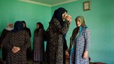 Leila Achishvili telah menetap di Jokolo, sebuah desa di Pankisi Gorge yang konservatif, wilayah yang sebagian besar dihuni umat Muslim di negara yang mayoritas Kristen. (REUTERS/Ekaterina Anchevskaya)