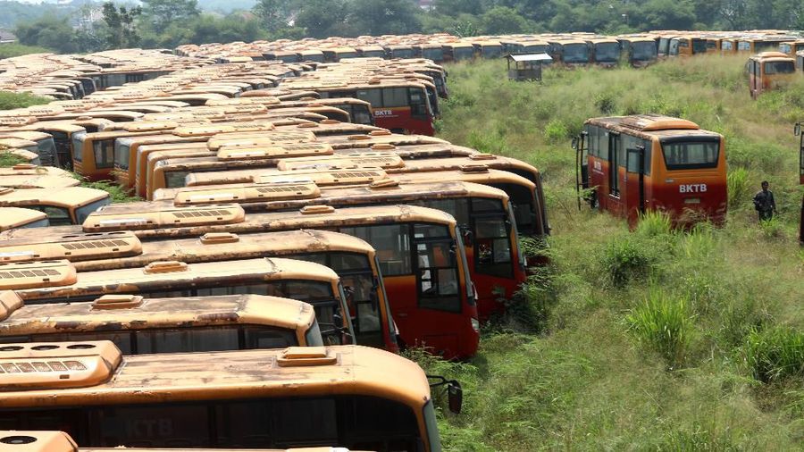 Bus Transjakarta tersebut merupakan Bus Kota Terintegrasi Busway (BKTB) yang sudah tak beroperasi.
