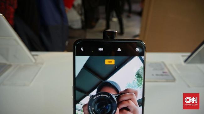 'Obsesi' Vendor Ponsel Jajal Sensor Kamera Jumbo