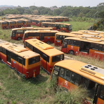 Melihat Penampakan 'Kuburan' Ratusan TransJakarta di Bogor