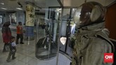 Wahana ilmu pengetahuan astronomi Planetarium Jakarta didirikan sejak 1996 mulai terhambat oleh suku cadang sejumlah peralatan yang termakan usia. (CNN Indonesia/Adhi Wicaksono)