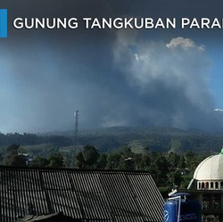 Penampakan Erupsi di Gunung Tangkuban Parahu