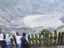 Erupsi Tangkuban Perahu, Abu Vulkanik Terlontar Hingga 200 M