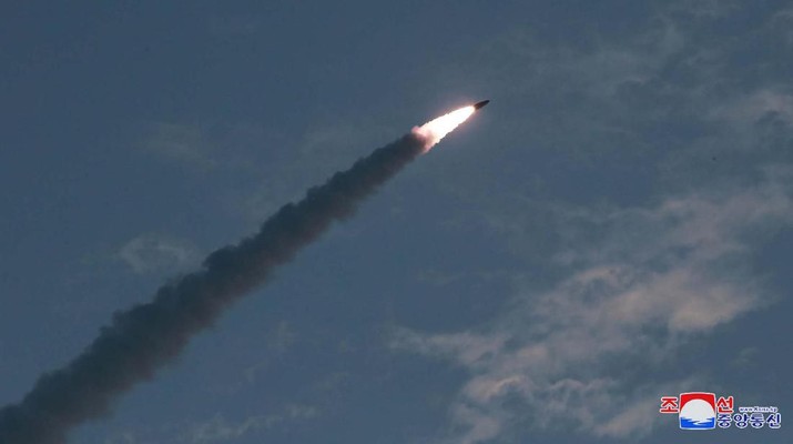 A view of North Korea's missile launch on Thursday, in this undated picture released by North Korea's Central News Agency (KCNA) on July 26, 2019.  KCNA/via REUTERS ATTENTION EDITORS - THIS IMAGE WAS PROVIDED BY A THIRD PARTY. REUTERS IS UNABLE TO INDEPENDENTLY VERIFY THIS IMAGE. NO THIRD PARTY SALES. SOUTH KOREA OUT.