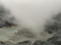 Tangkuban Perahu Kembali Erupsi, Status Naik Jadi Waspada
