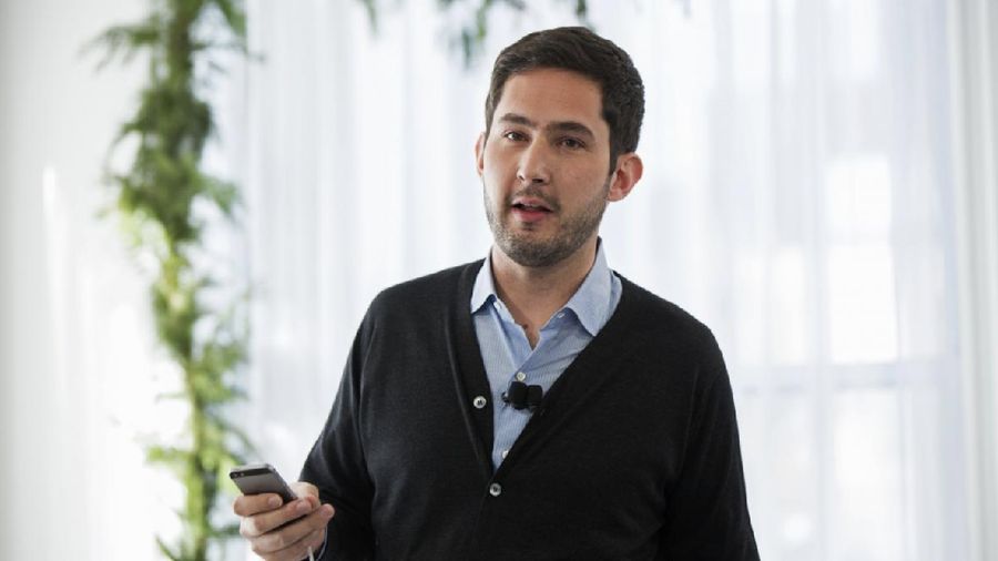 FILE PHOTO: Instagram Chief Executive Officer and co-founder Kevin Systrom announces the launch of a new service named Instagram Direct in New York December 12, 2013. REUTERS/Lucas Jackson