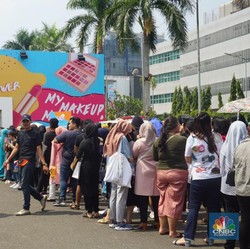 Hari Pertama, Pengunjung Serbu & Padati Jakarta X Beauty 2019