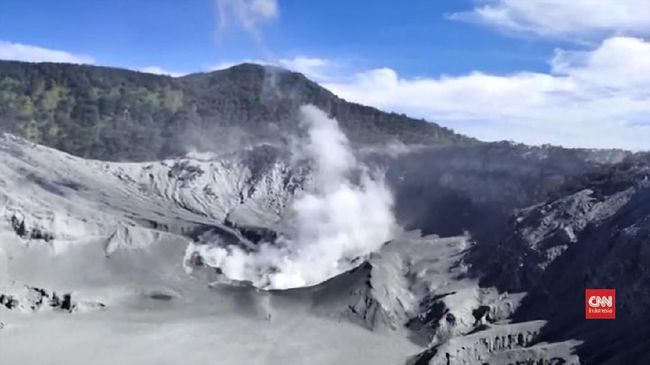 Tangkuban Parahu Belum Stabil, Warga Dilarang Dekati Kawah