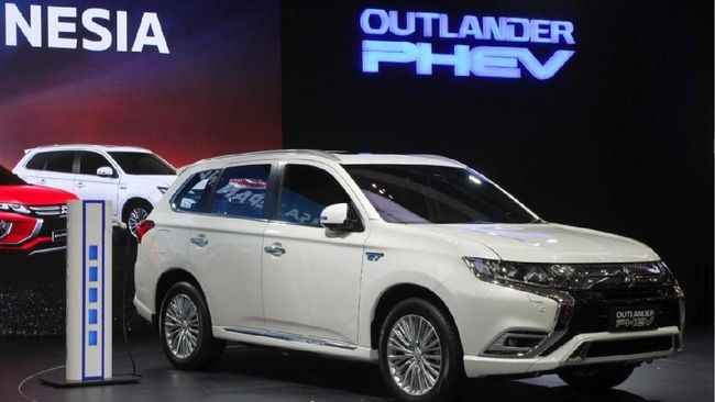 Start Now Project Bersama Mitsubishi Outlander PHEV