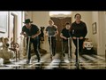 VIDEO: Emma Stone Bertahan Hidup di 'Zombieland 2'