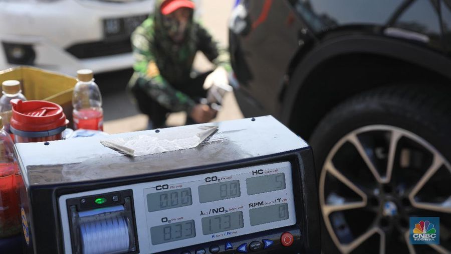 AirVisual yang merupakan situs penyedia peta polusi daring harian kota-kota besar di dunia, menempatkan Jakarta pada urutan pertama