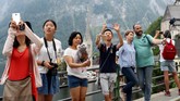 Saking cantiknya pemandangan di Hallstatt, pemerintah China berusaha membuat replikanya di kawasan Luoyang, Boluo. (REUTERS/Lisi Niesner)