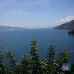 Menparekraf Sebut Wisata Alam RI Risikonya Rendah Covid-19