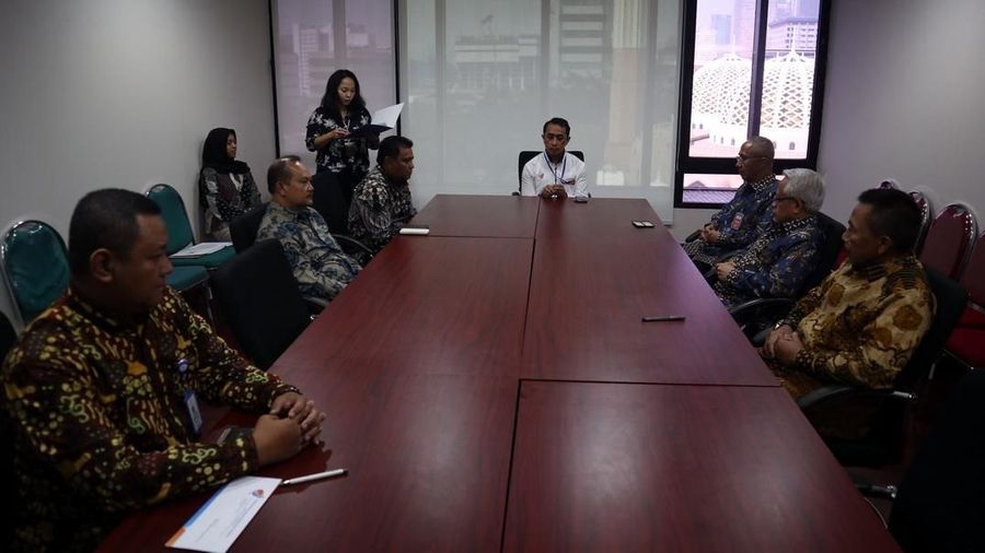 Dalam RUPS itu, Asisten Deputi BUMN Bidang Usaha Pertambangan, Industri Strategis dan Media II Heri purnomo mewakili Menteri BUMN Rini Soemarno