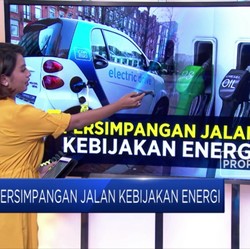 Kebijakan Energi di Persimpangan Jalan