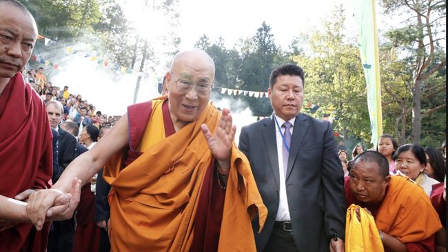 Ultah ke 90, Dalai Lama Target Hidup Sampai Usia 130 Tahun