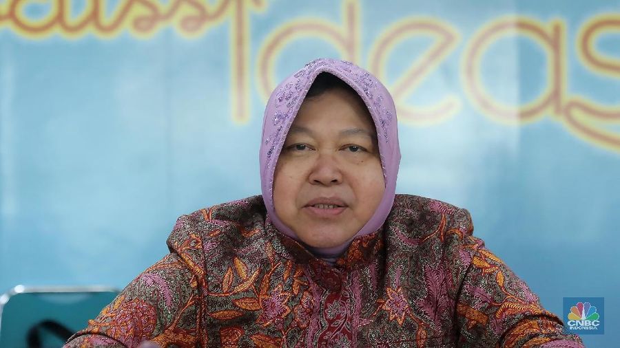 Wali Kota Surabaya Tri Rismaharini (CNBC Indonesia/Muhammad Sabki)