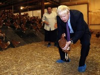 Sempat Didemo, Boris Johnson Sudah Sepekan Jadi PM Inggris