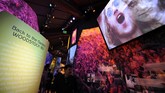 Tak disangka, festival itu memilih pengaruh besar terhadap perkembangan kultur pop dunia. Bahkan majalah Rolling Stone memasukkan Woodstock dalam daftar 50 Moments That Changed the History of Rock and Roll. (AFP PHOTO/Emmanuel Dunand)