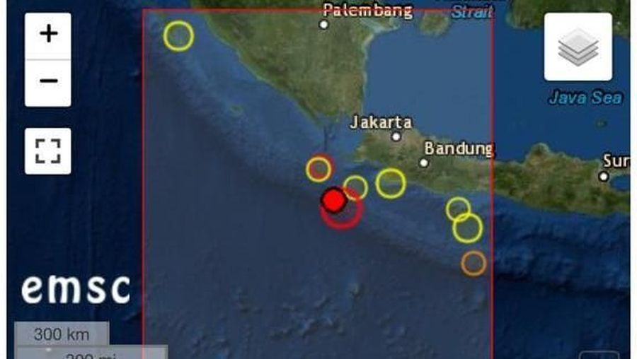Warga Sumur-Banten yang dekat dengan pusat gempa diketahui mulai mengungsi.