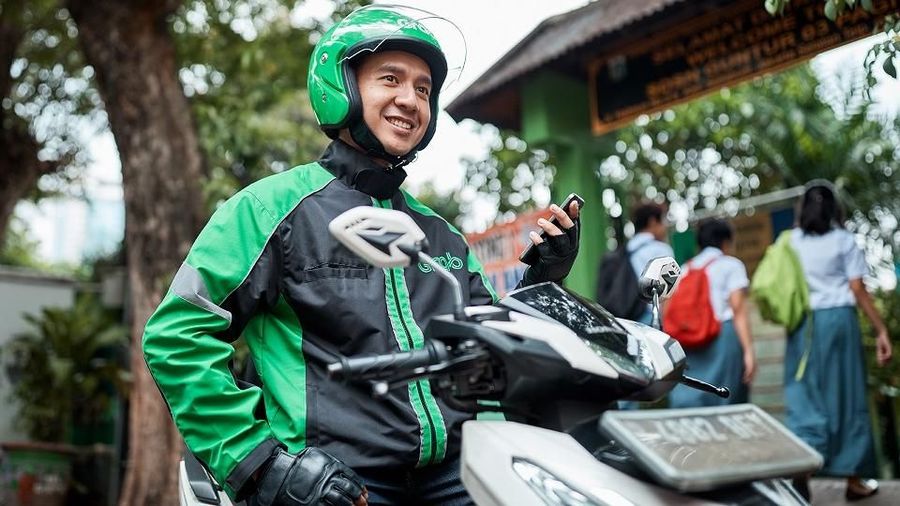 Jegal Gojek, Grab Kembangkan Ojek Online di Malaysia