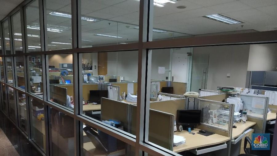 Gempa dirasakan oleh warga di dalam gedung perkantoran wilayah Tendean, Jakarta Selatan.