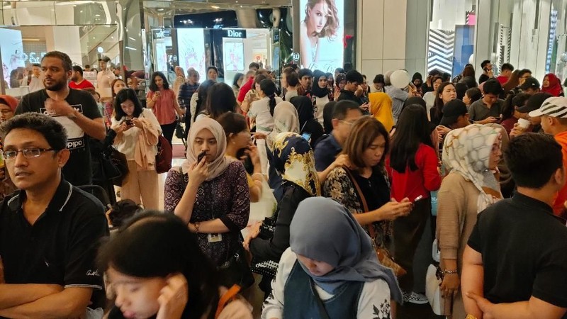 CNBC Indonesia merangkum peristiwa foto populer selama lima hari kebelakang